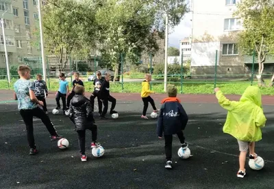 Фото дворового футбола – источник вдохновения для футбольных фанатов