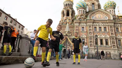 Фото дворового футбола в HD качестве