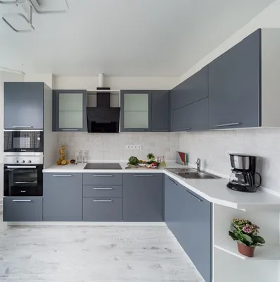 Фото кухонь в сером цвете: бесплатные обои для вашего дома