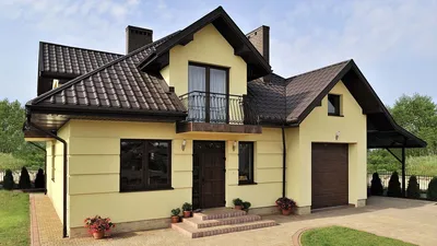 Фотография с красивым сочетанием цвета крыши и фасада дома