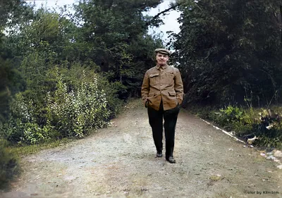 Сталин в цвете: Величие истории на вашем экране