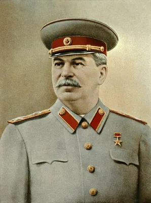Великолепие деталей: фотографии Сталина, пробуждающие историю