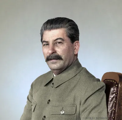 Фото Сталина в цвете: Увековечьте моменты в HD качестве