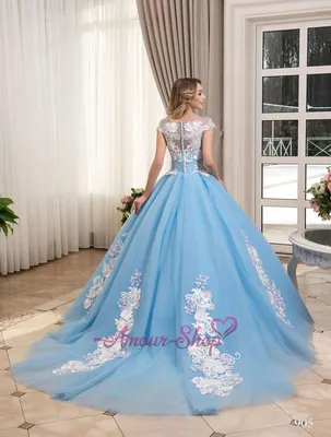 Райское облачение: необычные свадебные платья голубого оттенка