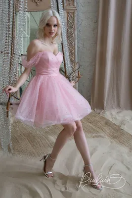 Оригинальные свадебные наряды розового оттенка - скачайте их бесплатно в формате JPG