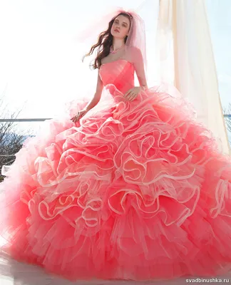 Великолепные свадебные платья розового цвета - вдохновение для невест