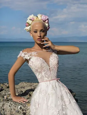 4K фотографии свадебных платьев розового цвета в хорошем качестве