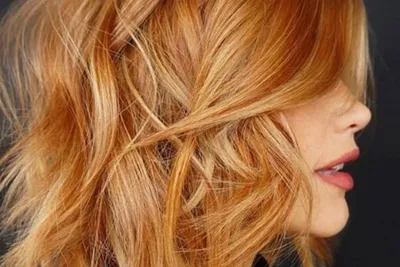 Фото с уникальным оттенком светло карамельных волос