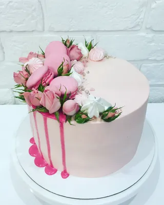 Прекрасный торт из цветов в HD качестве