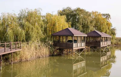 Плавучая беседка на воде — понтоны от производителя