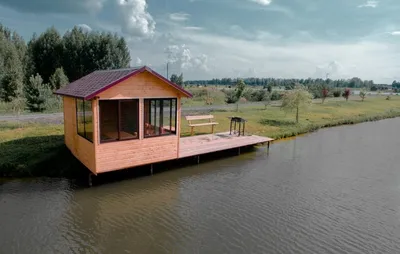 Красивые беседки на воде: 12 лучших фото