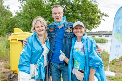 Женщина постирала вещи в фонтане Верманского сада. Говорят, не в первый раз  | Nasha