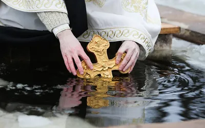 Крещенская вода, богоявленская вода – вера, мифы и суеверия | Правмир