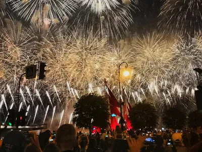 Фото одного и того же человека