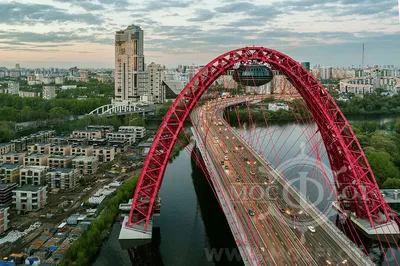 Строящийся мост через реку Тулома украсили цветной гирляндой - Новости  Мурманска и области - ГТРК «Мурман»