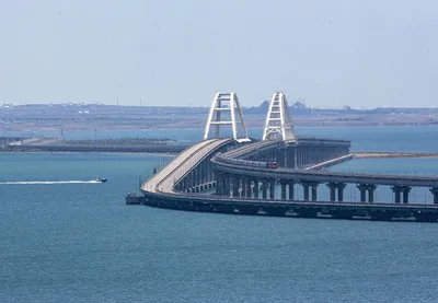 Крымский мост улучшил экологию Азовского моря - Российская газета