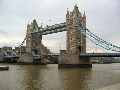 Тауэрский мост (Tower Bridge): история, факты, выставка