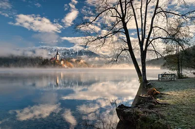 Как нарисовать отражение в воде? — zaholstom.ru