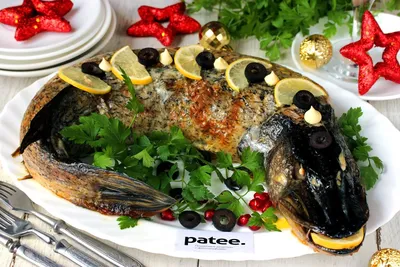Так и просится на ваш праздничный пасхальный стол! Фаршированная рыба с  овощами доступна к заказу🍲 | Instagram