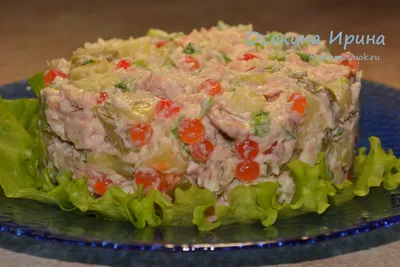 Средиземноморский салат с копчёной рыбой. Абсолютно нерусский | Вкусная еда  без труда | Дзен