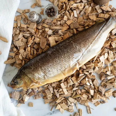 Щекур холодного копчения от 1800₽ за кг | Азбука Севера – сеть магазинов  дикой рыбы