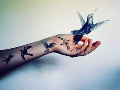 1 шт. Летающая черная птица искусственная Татуировка Водонепроницаемая 3D  Временная искусственная татуировка на запястье | AliExpress