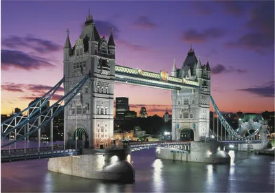Обои на рабочий стол Вечерний Тауэрский мост, в центре Лондона над рекой  Темзой, Великобритания, обои для рабочего стола, скачать обои, обои  бесплатно