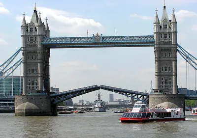 Тауэрский мост в Лондоне // Tower Bridge - YouTube