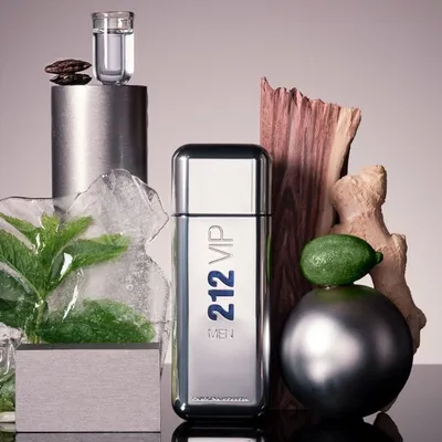 Carolina Herrera 212 Men NYC Туалетная вода мужская, 200 мл - купить, цена,  отзывы - Icosmo