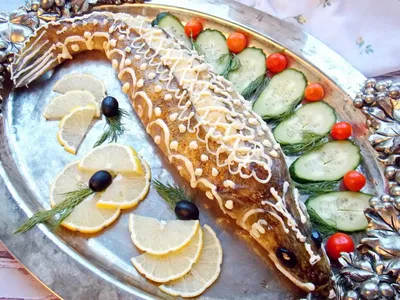 Оформление рыбы на праздничный стол - 65 фото