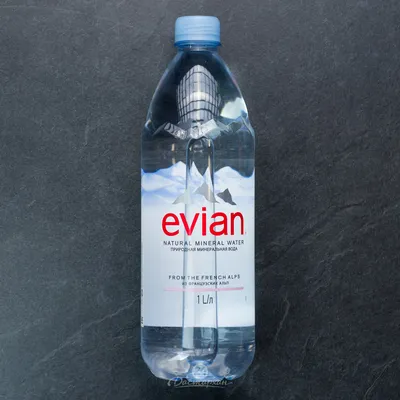 Минеральная вода Evian - «Вода как вода... Никакого особенного Вкуса 💧 я  не почувствовала, а вот по цене - переплата в несколько раз 🤔 » | отзывы